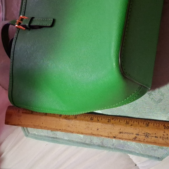 Michael Kors Handbag - Picture 6 of 6